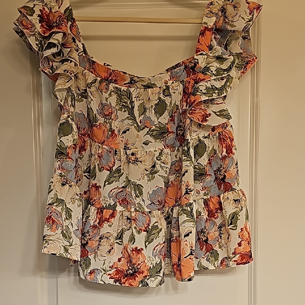 Floral Ruffle Sleeve Top - Emery Rose Size Large